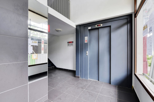 Jean Mermoz Home III - Gallery - 6