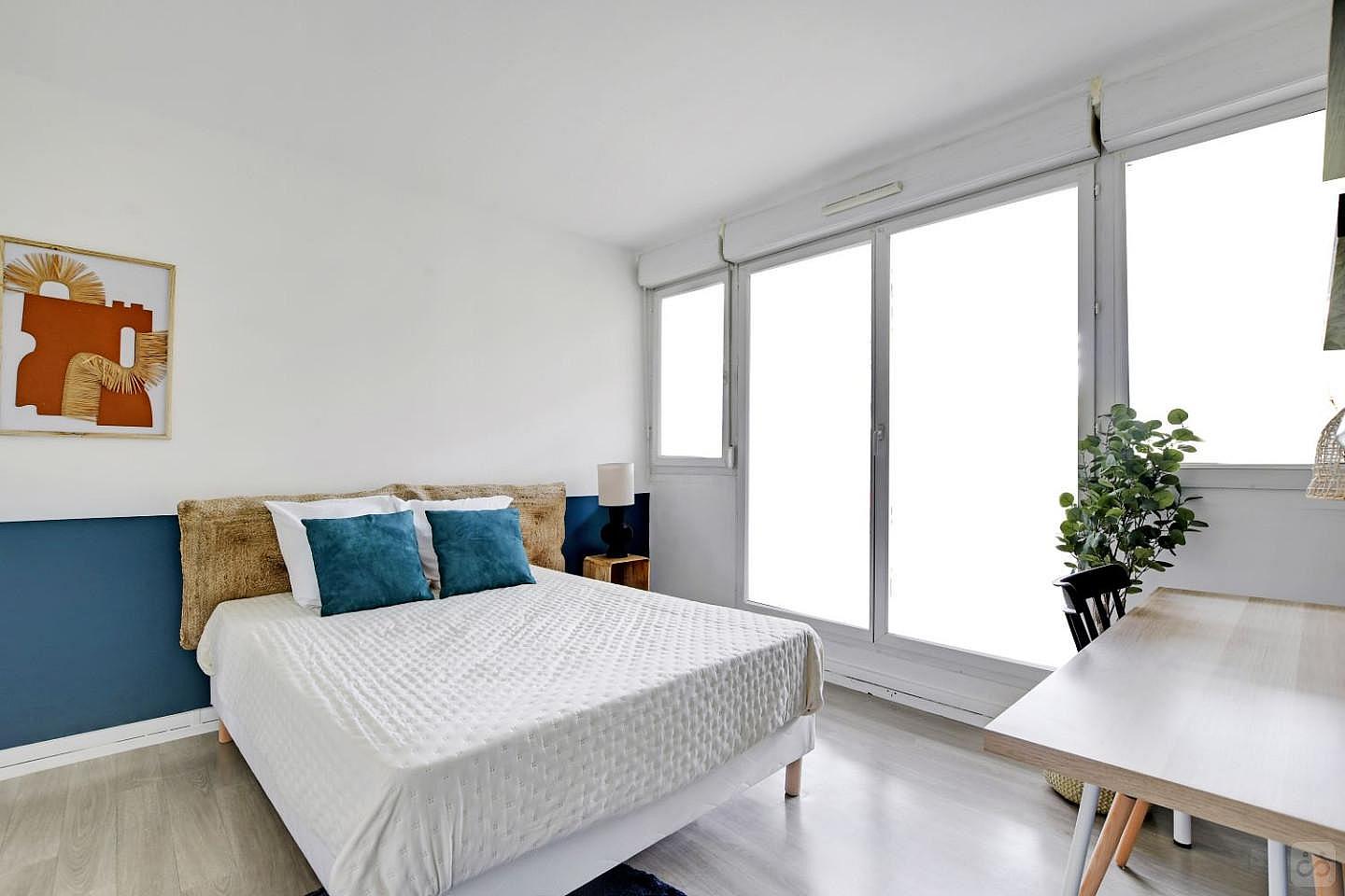 With-Balcony 13 M² Room Near Paris - KRB35 - 13