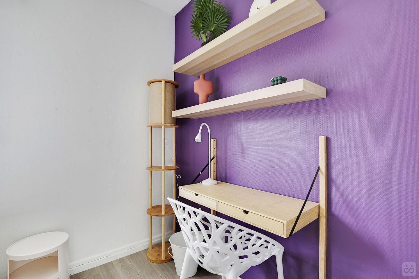 Purple 10 M² Room - 1