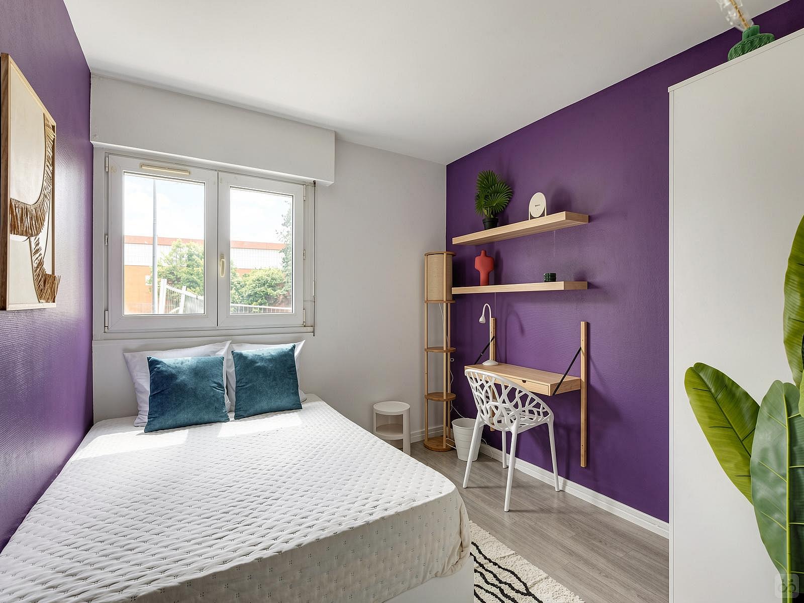 Purple 10 M² Room - 6