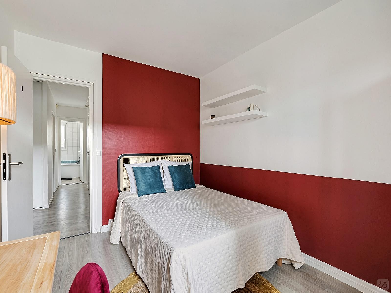 Contemporary 13 M² Room - 7