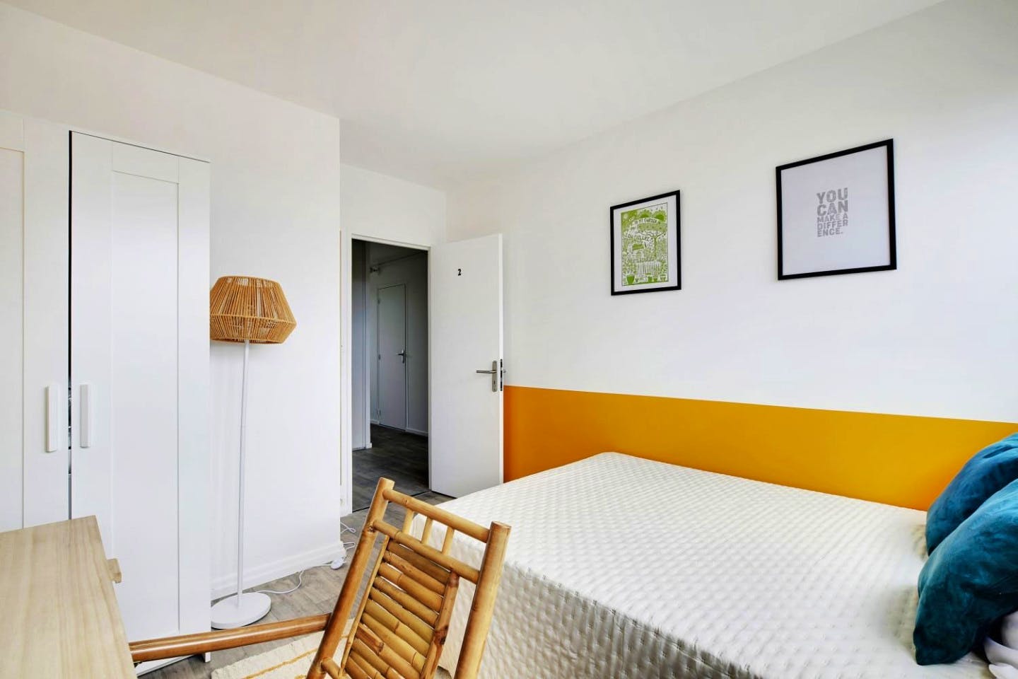 Simple 10 M² Room - 15