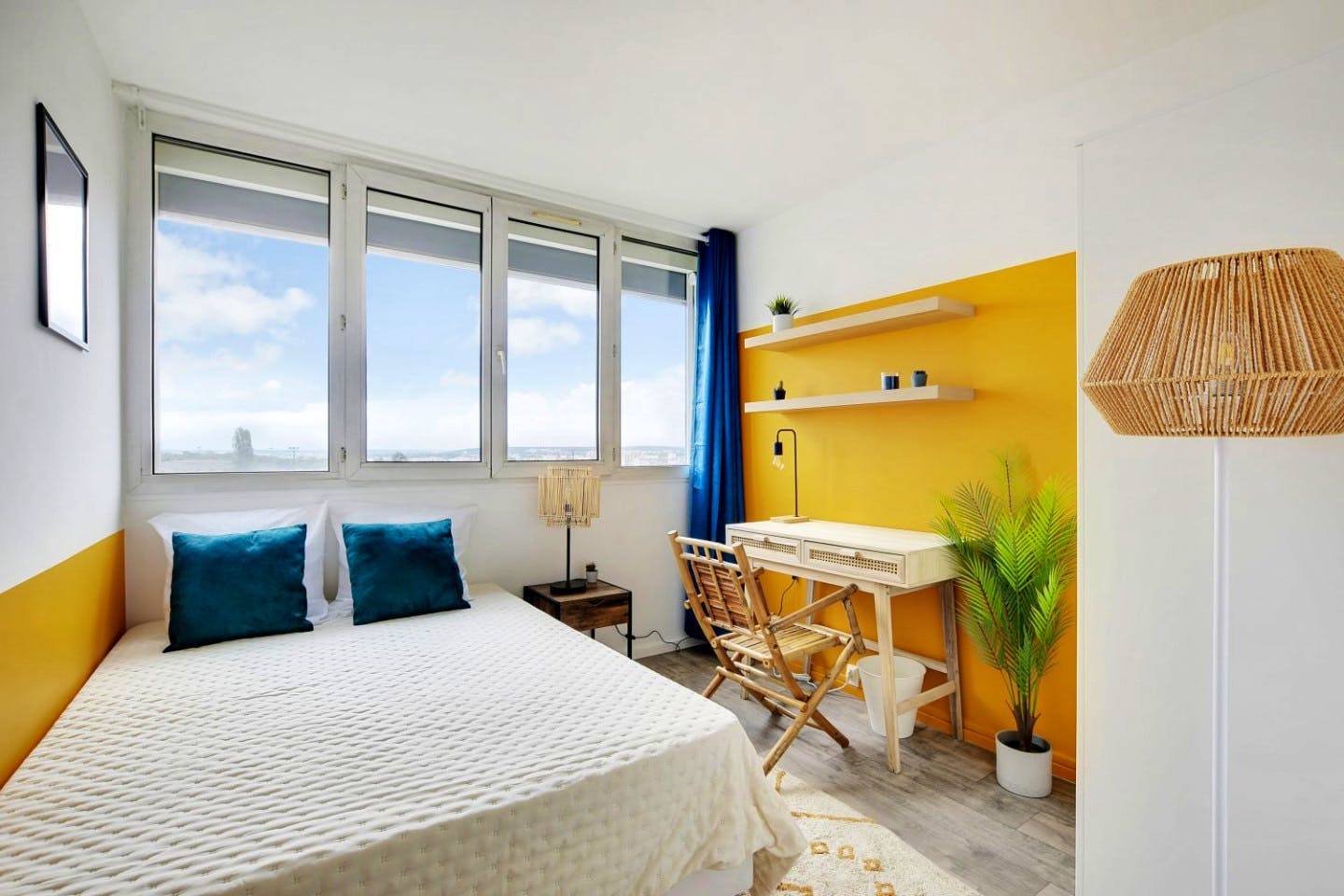 Simple 10 M² Room - 16