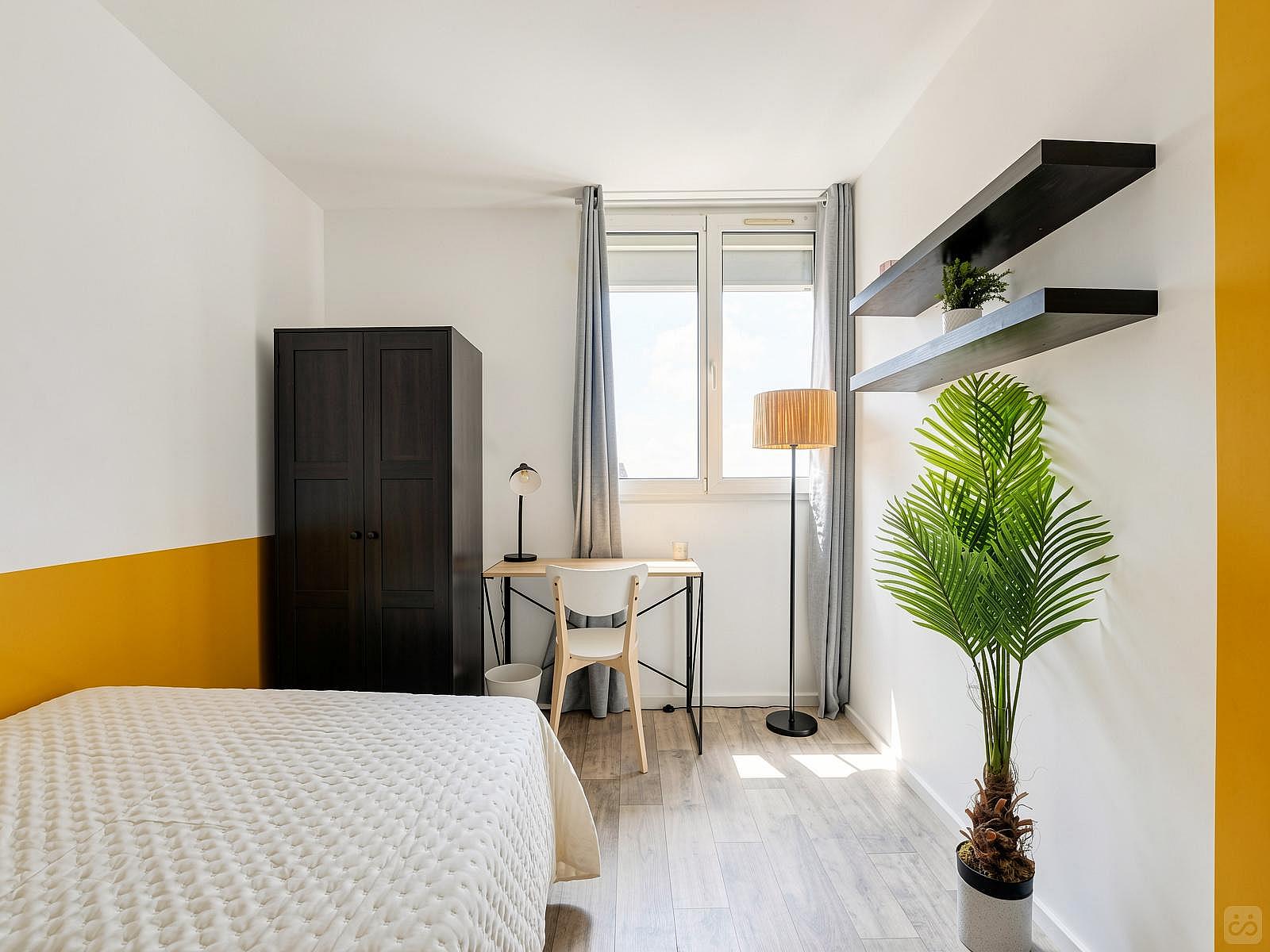 10 M² Contemporary Room - 15