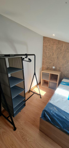 Bedroom at São Martinho Area - Nurse School, Health Institute, Hospital - Gallery - 5