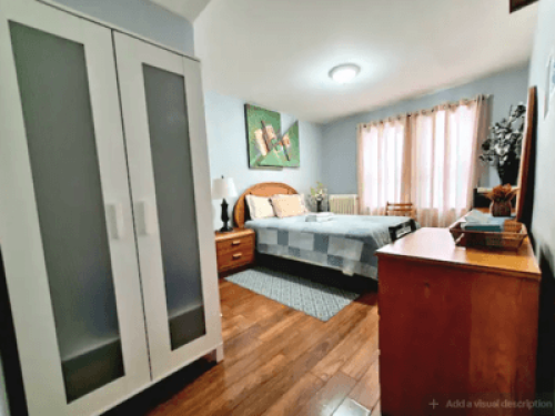 Merj's Guest House 