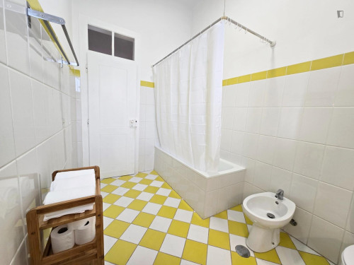 Sunny 4-bedroom apartment in Montes Claros