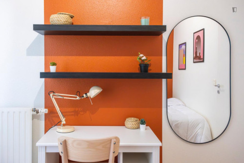 Beautiful bedroom in Nansouty - BO41