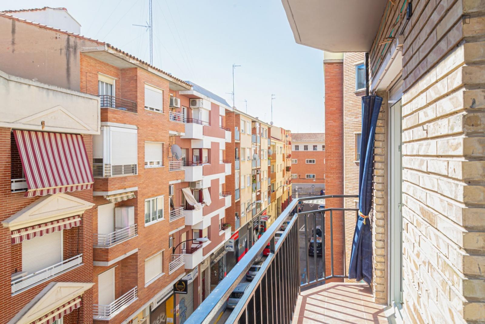  Attractive Single Bedroom With Balcony  -  Attractive single bedroom with balcony  - Gallery -  1