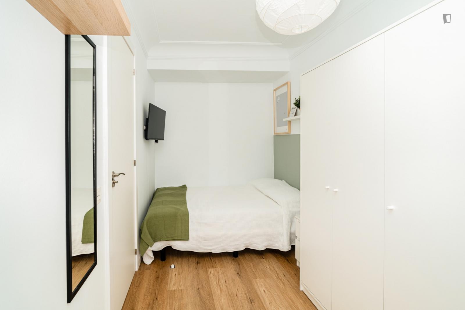  Attractive Single Bedroom  -  Attractive single bedroom  - Gallery -  1