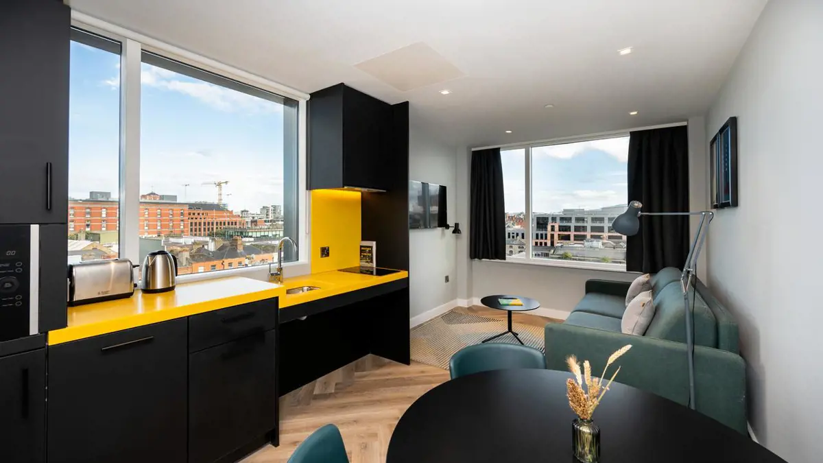 1 Bedroom Apartment (Accessible) (Sleeps 4) - 4