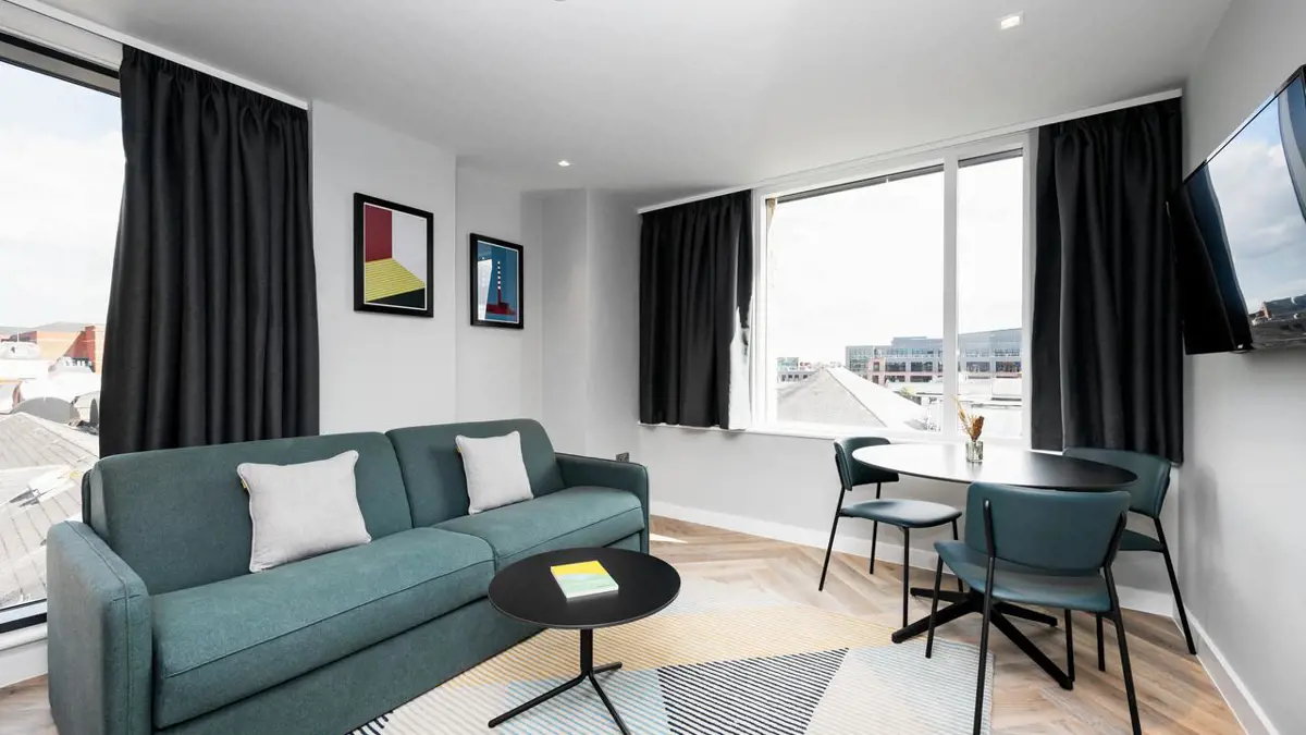 Studio (Sleeps 4) - 5