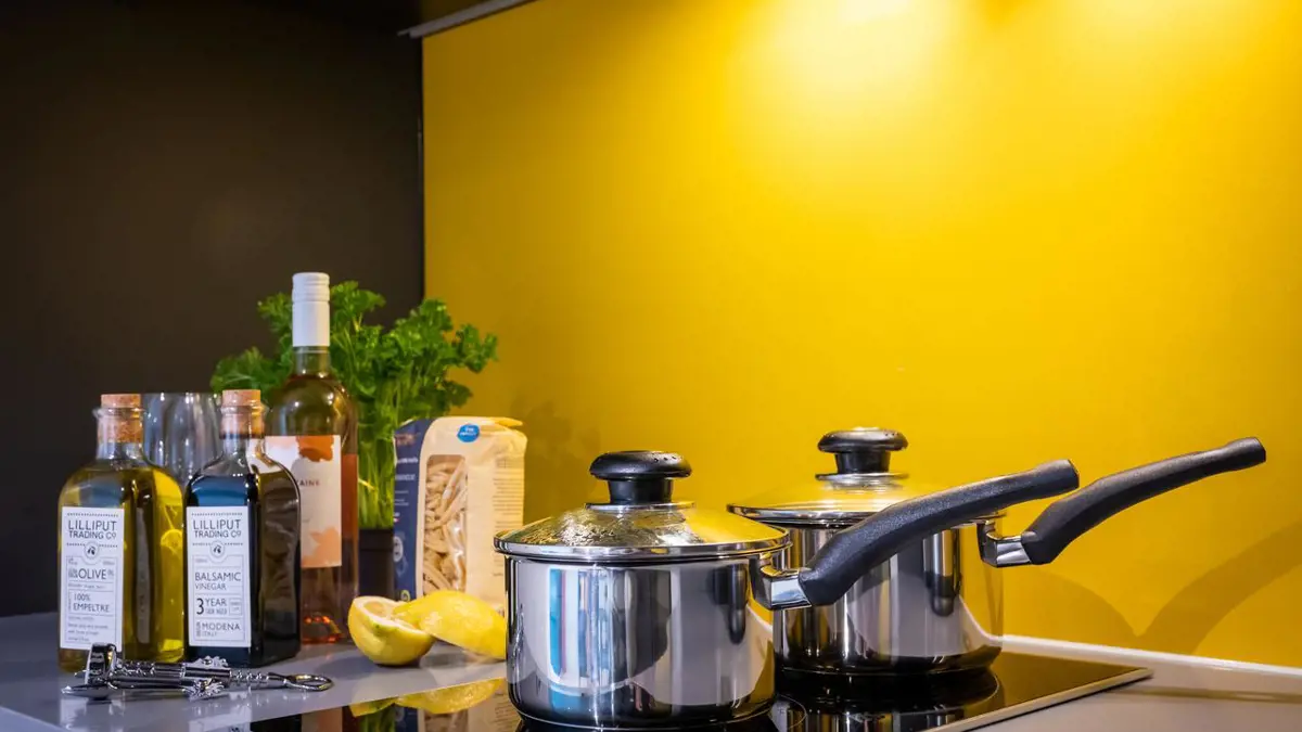 Studio (Accessible) (Sleeps 3) - 19