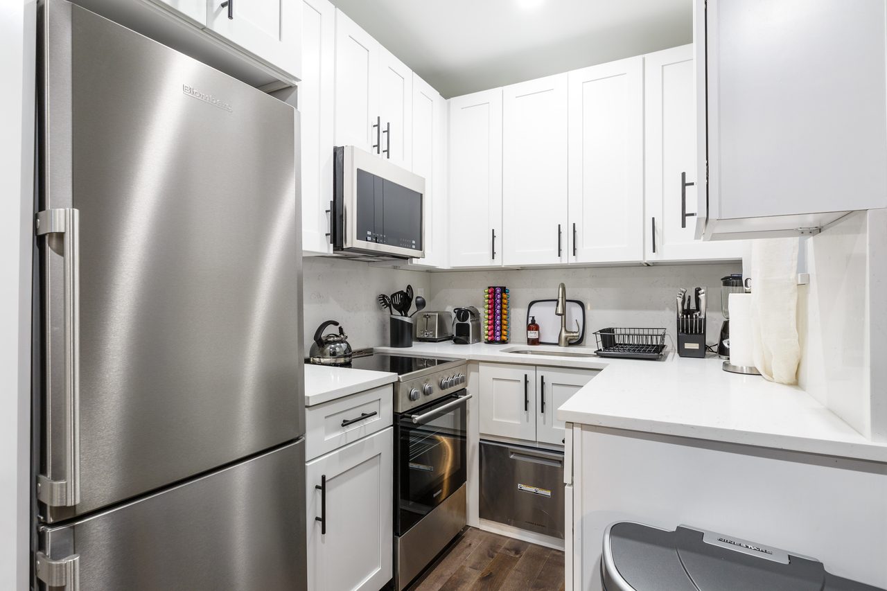 #286: Upper West Side - Full Bedroom A - #286: Upper West Side - Gallery - 9