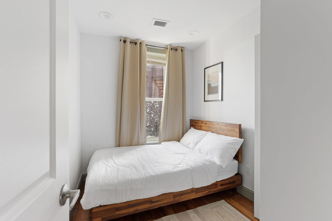 #840: Bedford-Stuyvesant - Full Bedroom D - #840: Bedford-Stuyvesant - Gallery - 1