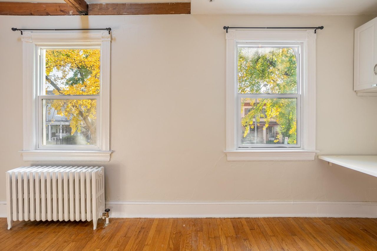  #1591: Columbia Heights - Studio (Full)  -  #1591: Columbia Heights  - Gallery -  10