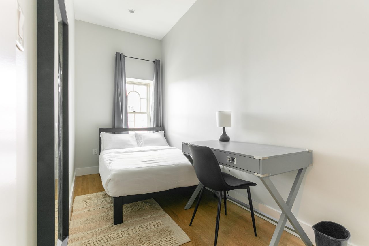 #1091: Central Harlem - Full Bedroom C - 2