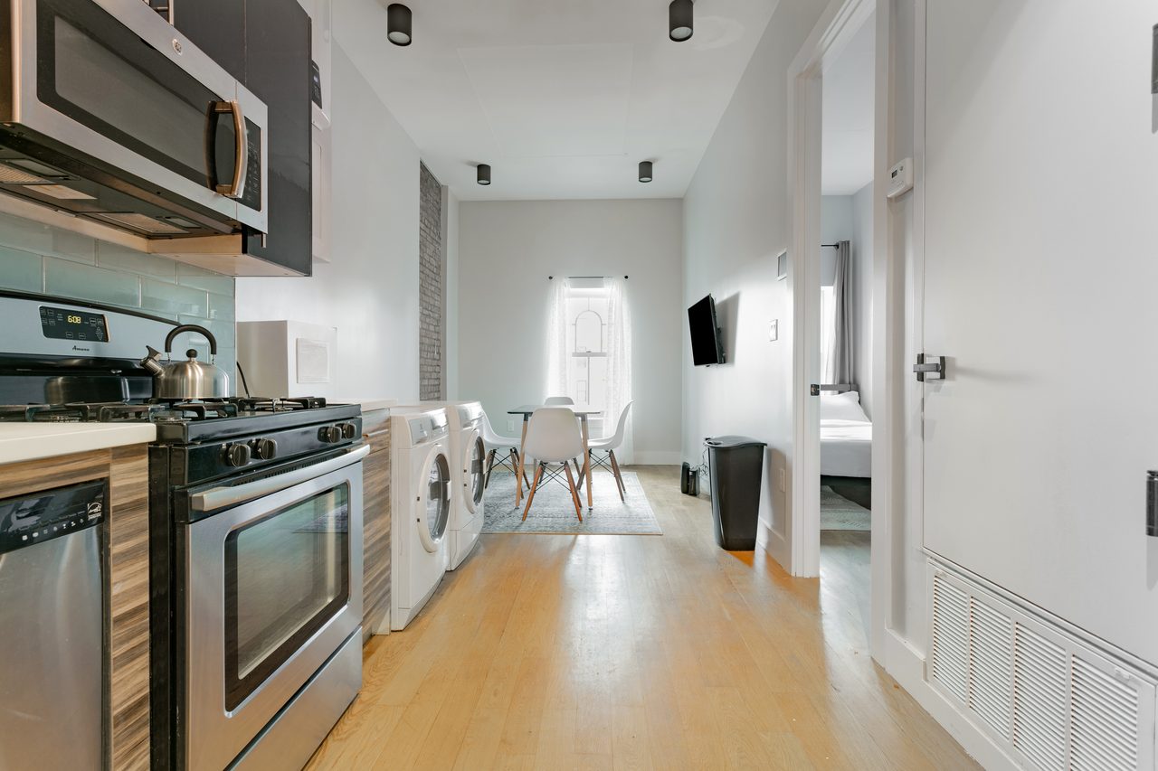  #1091: Central Harlem - Full Bedroom C  -  #1091: Central Harlem  - Gallery -  4