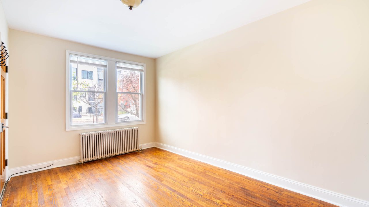 #1624: Edgewood - 1 Bedroom (Queen) - 13