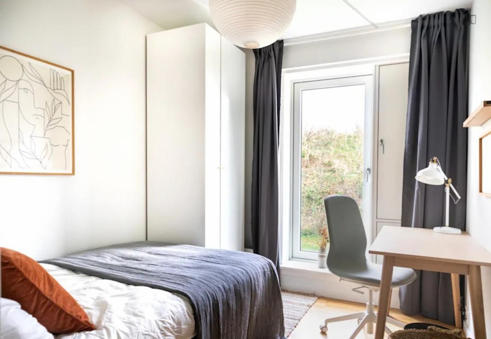  Bright Single Bedroom In Modern Shared Flat In Holmen  -  Bright single bedroom in modern shared flat in Holmen  - Gallery -  1