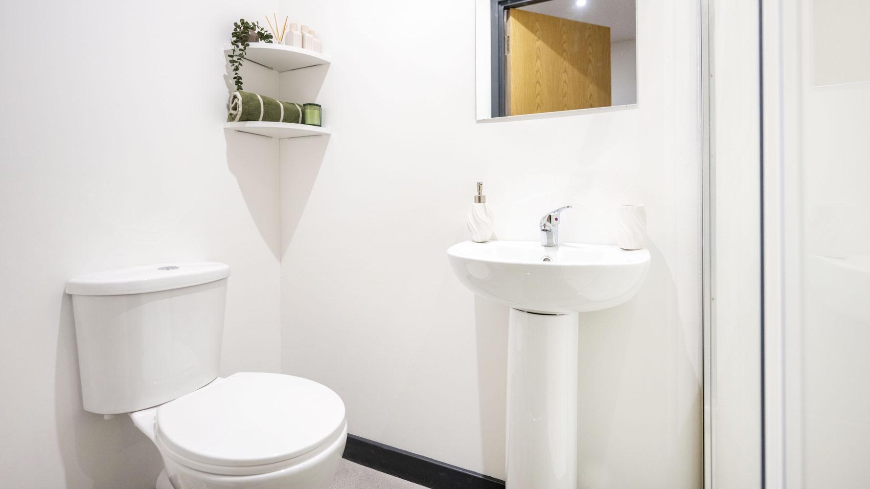  Ground Floor Silver Studio  -  Icon House  - Gallery -  5