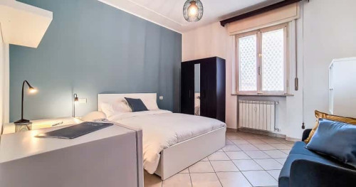 ROOM 42