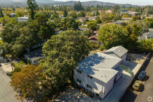 Spacious House w/ Relaxing Neighborhood Nearby Terremere Field