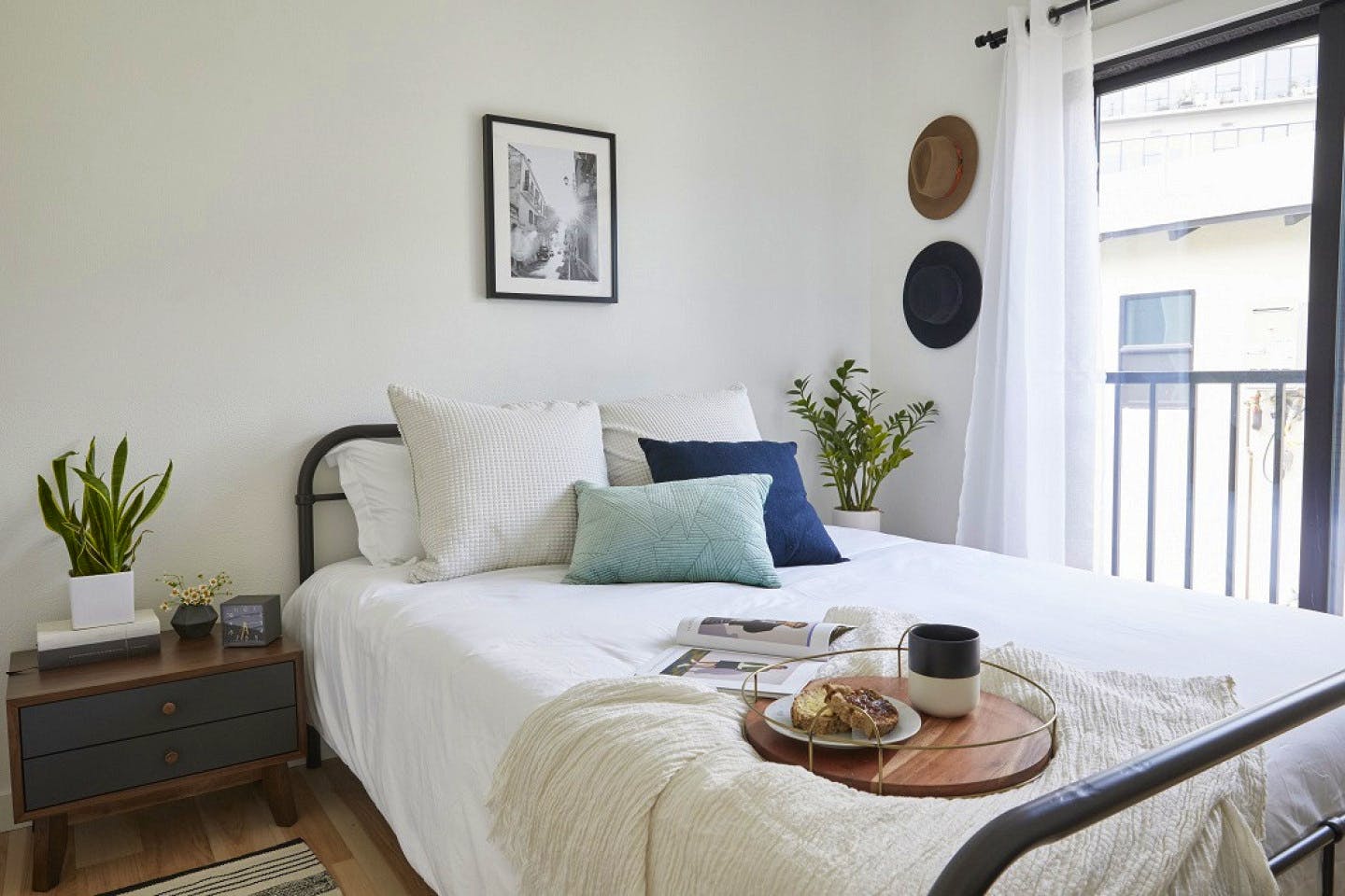 Bungalow I - Charming Bungalow Apartments in Echo Park/Downtown Home LA - Gallery - 20