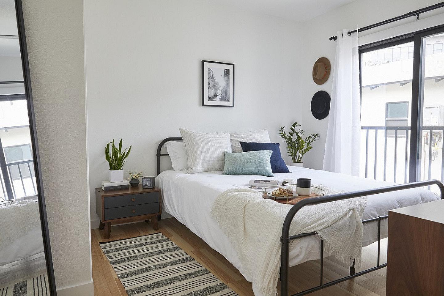 Bungalow I - Charming Bungalow Apartments in Echo Park/Downtown Home LA - Gallery - 7
