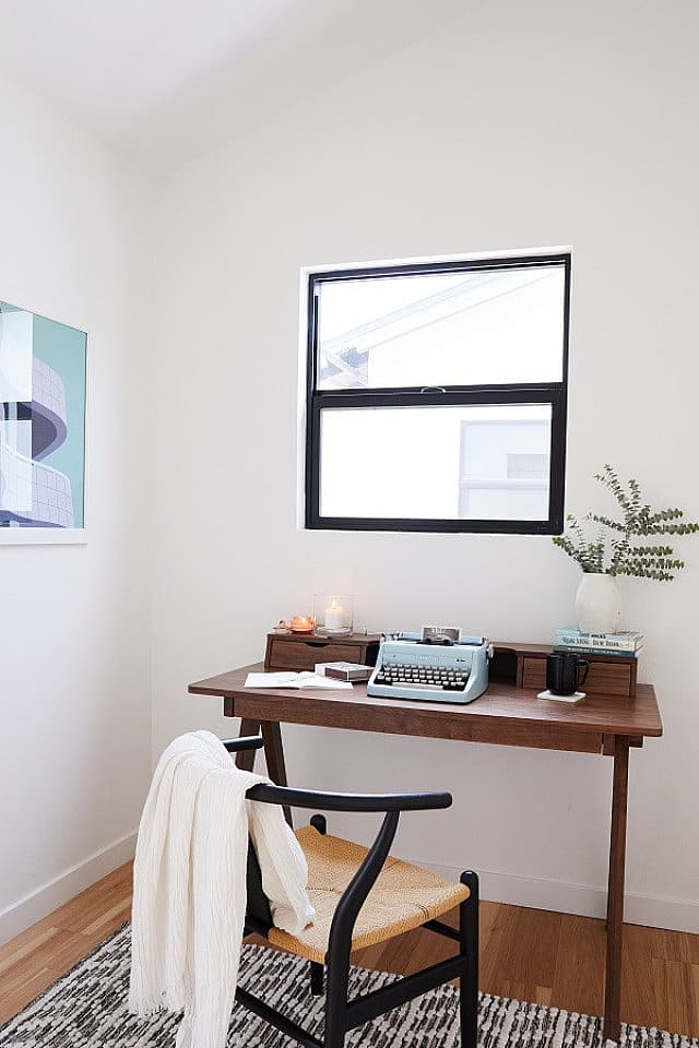 Bungalow I - Stunning Beautiful Apt. w/ nice neighborhood nearby Everett Park - Gallery - 26