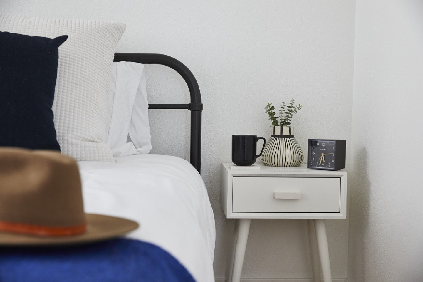 Bungalow II - Stunning Beautiful Apt. w/ nice neighborhood nearby Everett Park - Gallery - 6