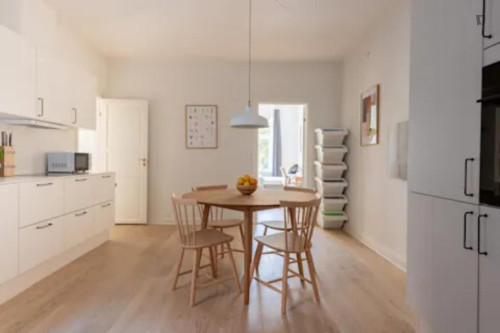 Sublime double bedroom in Nansensgade-Kvarteret - Gallery - 7