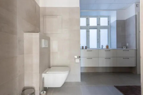 Sublime double bedroom in Nansensgade-Kvarteret - Gallery - 9