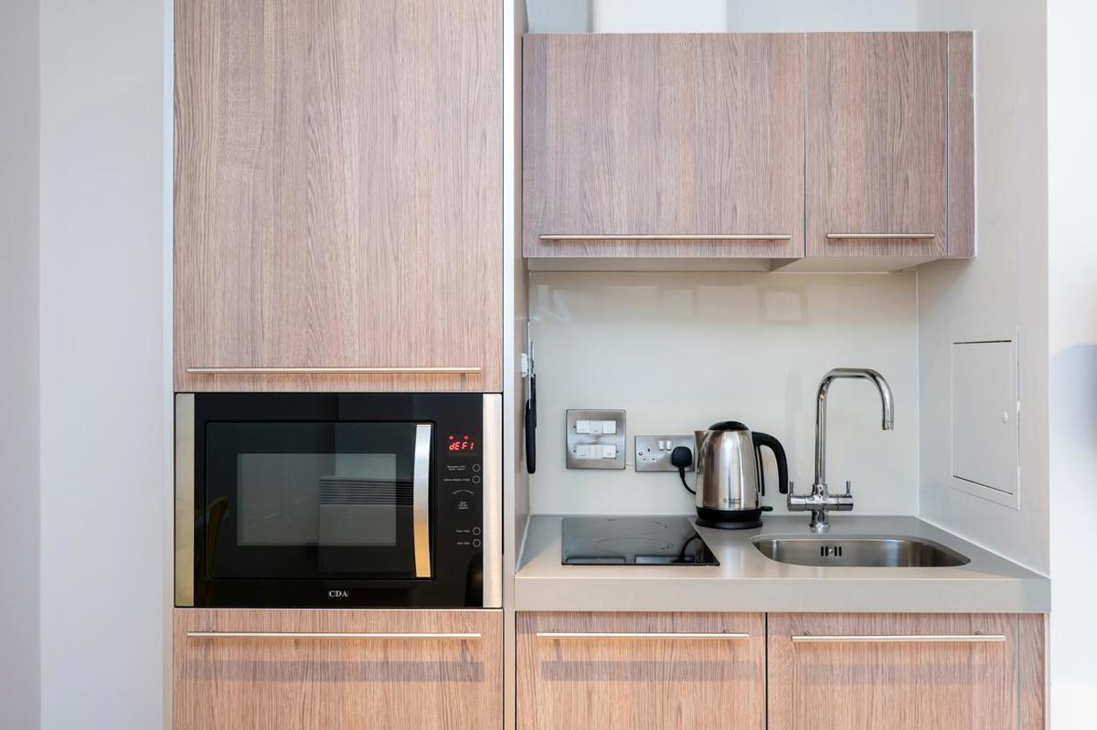 1 Bedroom Apartment (Sleeps 3) - 4