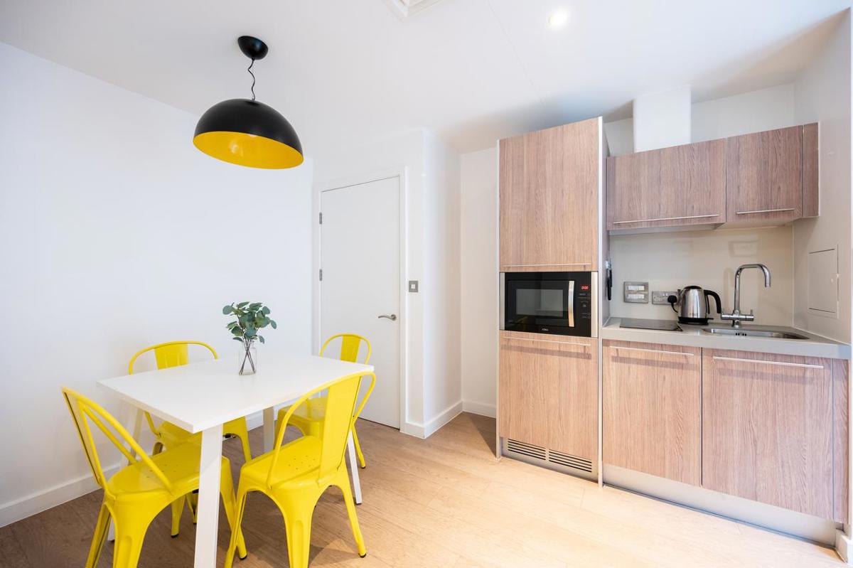 1 Bedroom Apartment (Sleeps 3) - 5