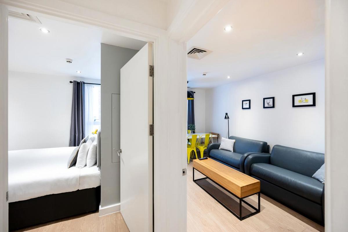 2 Bedroom Apartment (Sleeps 6) - 4