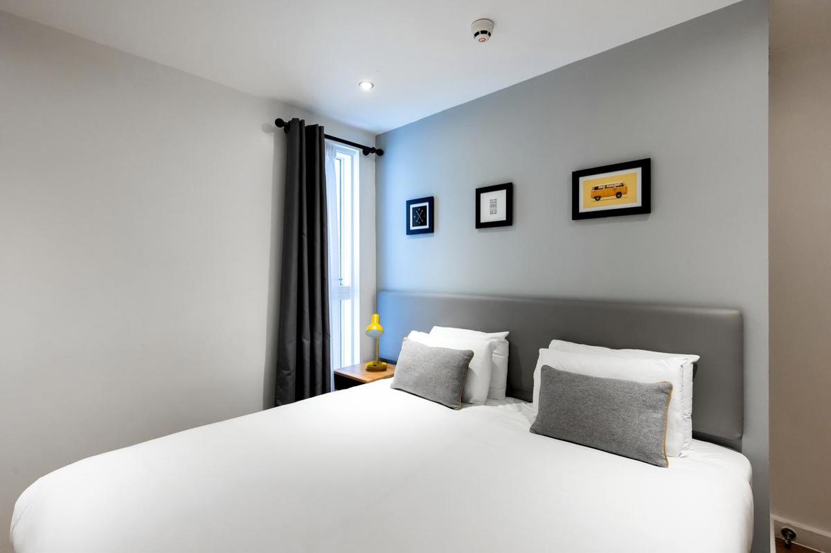 2 Bedroom Apartment (Sleeps 6) - 1