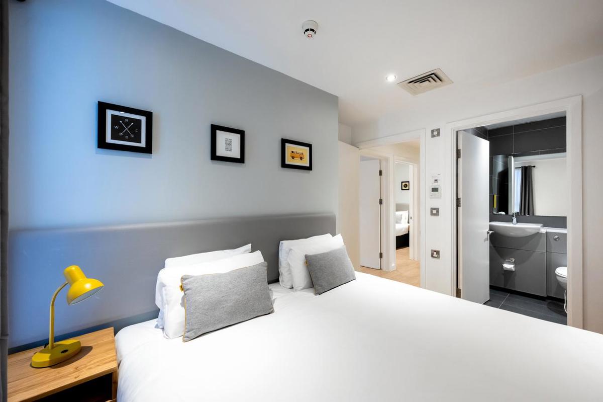 2 Bedroom Apartment (Sleeps 6) - 8