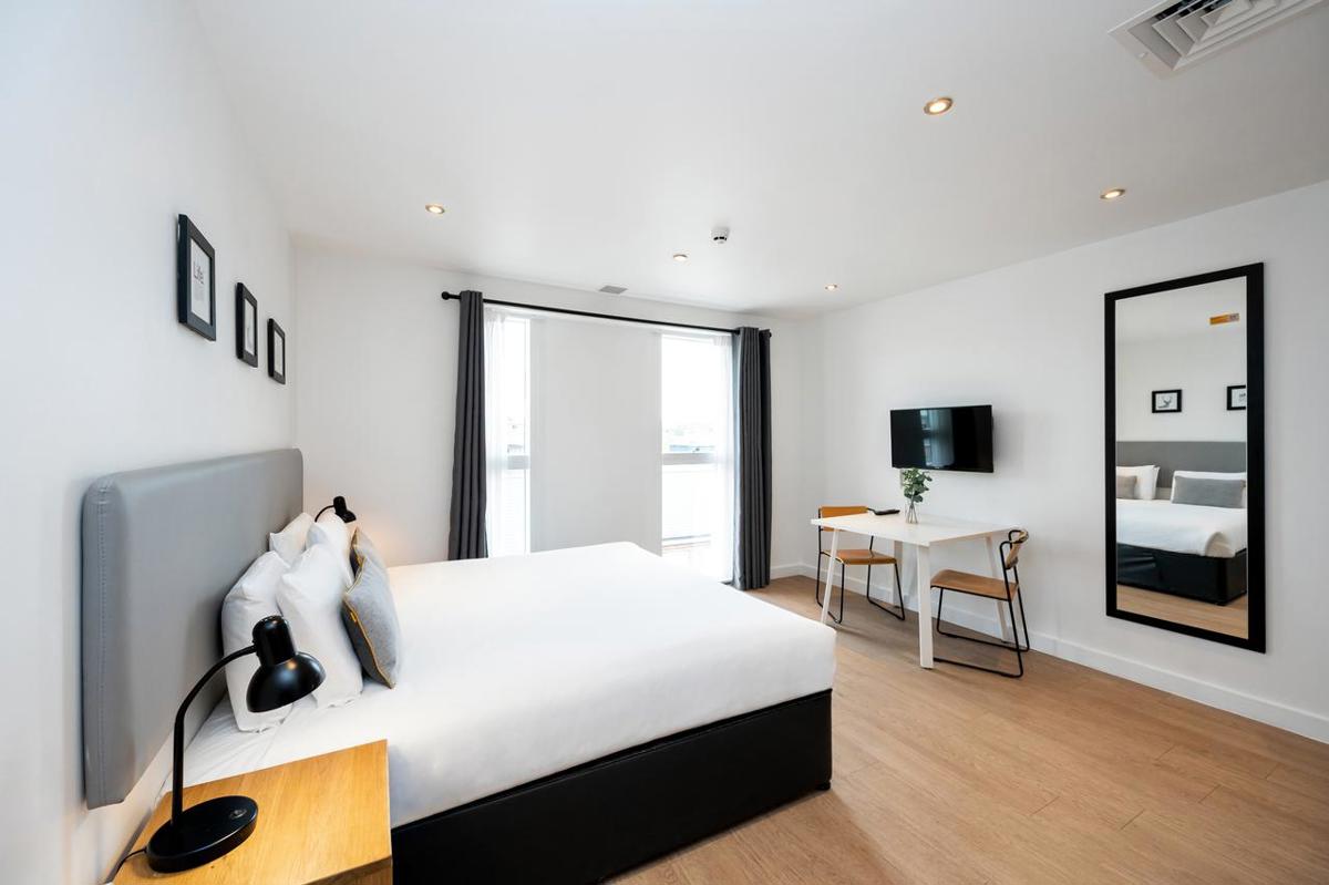 Studio Apartment (Accessible) (Sleeps 2) - 10