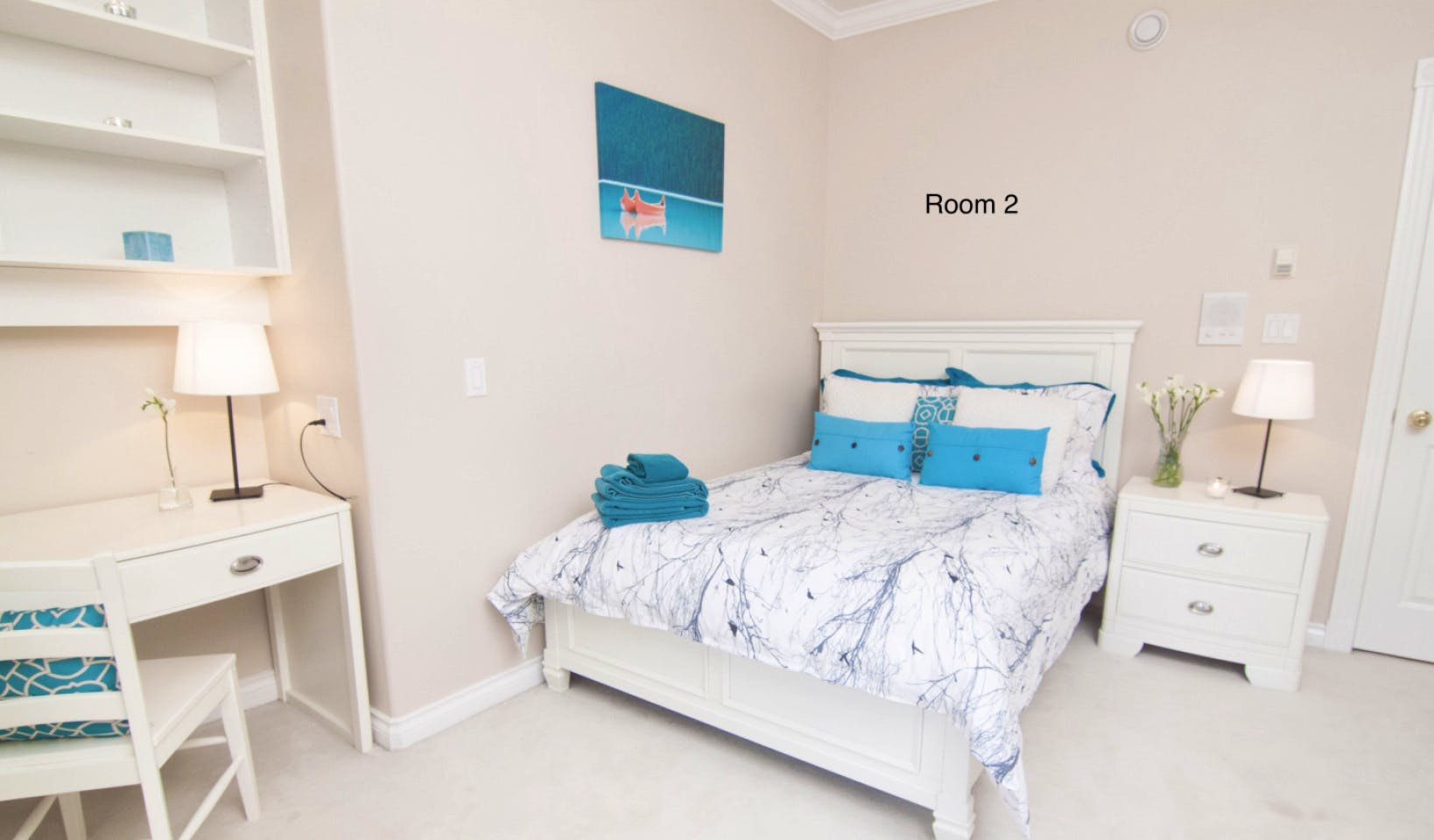  Stunning Private Ensuite Room ✨  -  Spacious Vibrant House w/ Backyard near Montgomery Park  - Gallery -  1