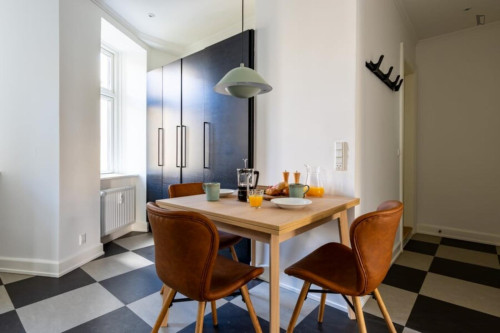 Pleasant single bedroom next to the Aksel Møllers Have metro station - Gallery - 7