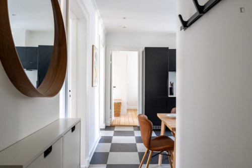 Pleasant single bedroom next to the Aksel Møllers Have metro station - Gallery - 11