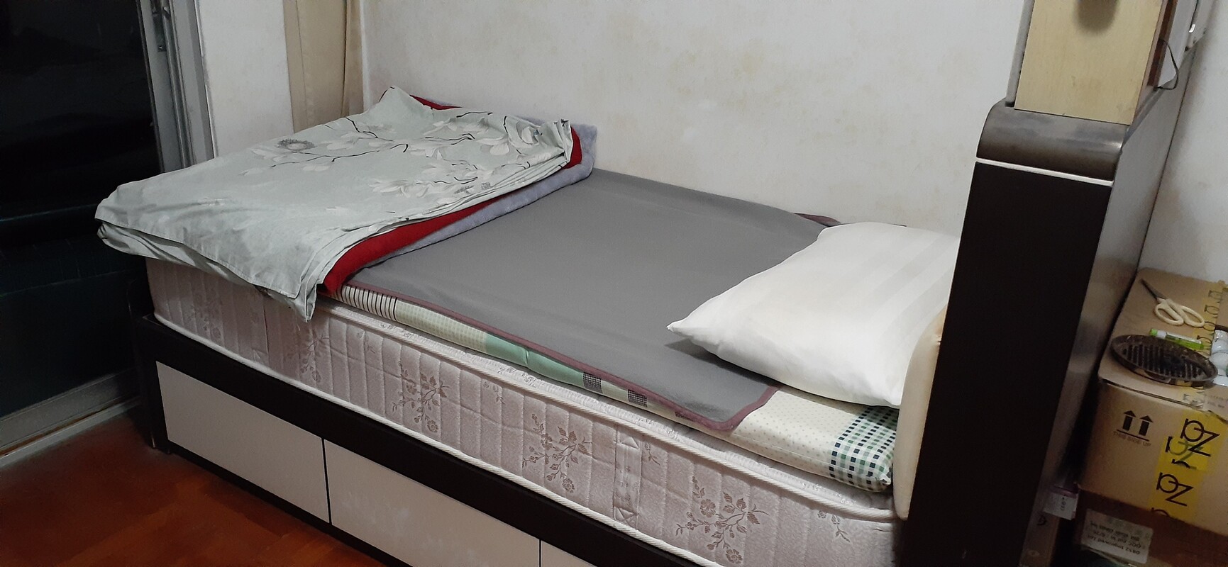 Room 1(Single Bed) - 1