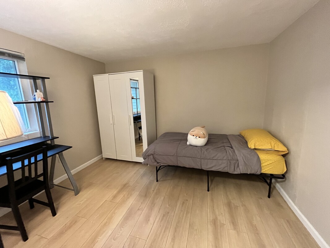Bedroom(Full Room) - 1