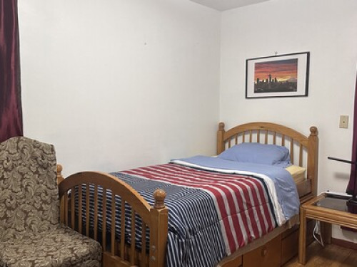 Homestay in Shoreline - Gallery - 9