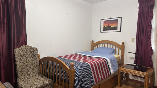 Homestay in Shoreline - Gallery - 12