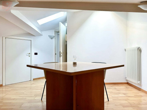 Room in Via Tommaso Gar, Trento for 89 m² with 3 bedrooms