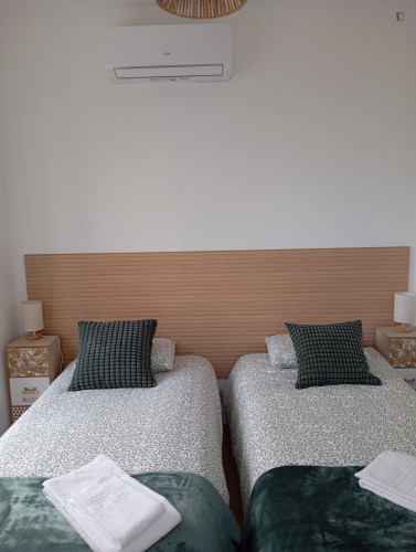 Lovely 2-bedroom house in Setúbal