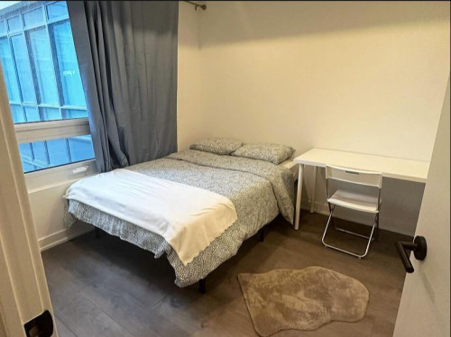 Peter St Master Bedroom With Private Bathroom  - Gallery -  2
