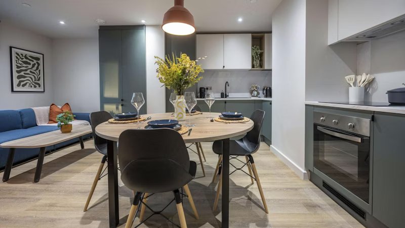  Premium Ensuite  -  Centre Court  - Gallery -  3